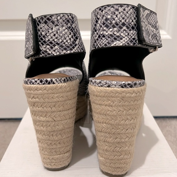 NWOT Aerosoles Martha Stewart Hillside Wedges - Picture 6 of 10